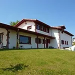 Hitzahitz Guest house